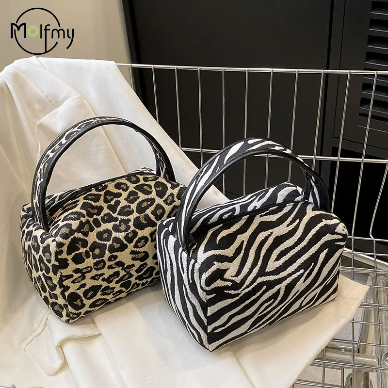 Leopard Makeup Bag Luxury  Lar - огляд і ціна Luxury Skin Care